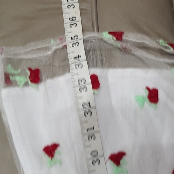 Shein Womens Dress White W/Red Embroidered Floral Sheer Overlay Sleeves Sz L EUC - Picture 11 of 11